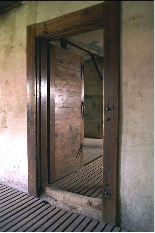 41 North Shower Door.JPG