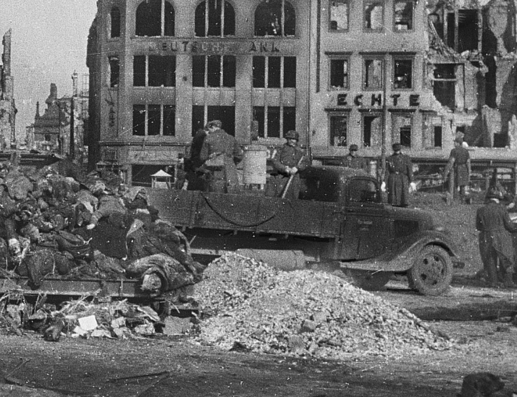Tank1.jpg